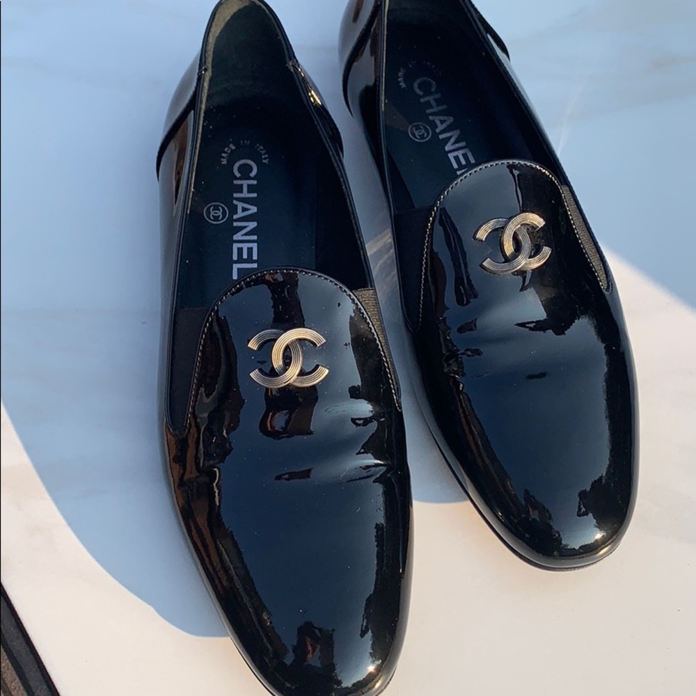 Chanel Patent Leather Interlocking CC Loafers